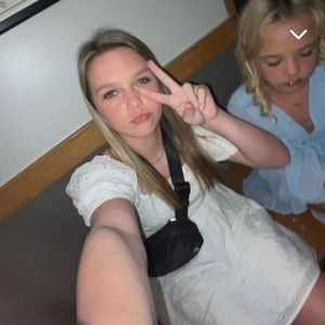 Meet your Posher, Riley